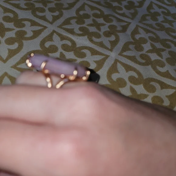 Kendra Scott Megan Pink Mother of Pearl Ring Size 6 - Picture 5 of 15